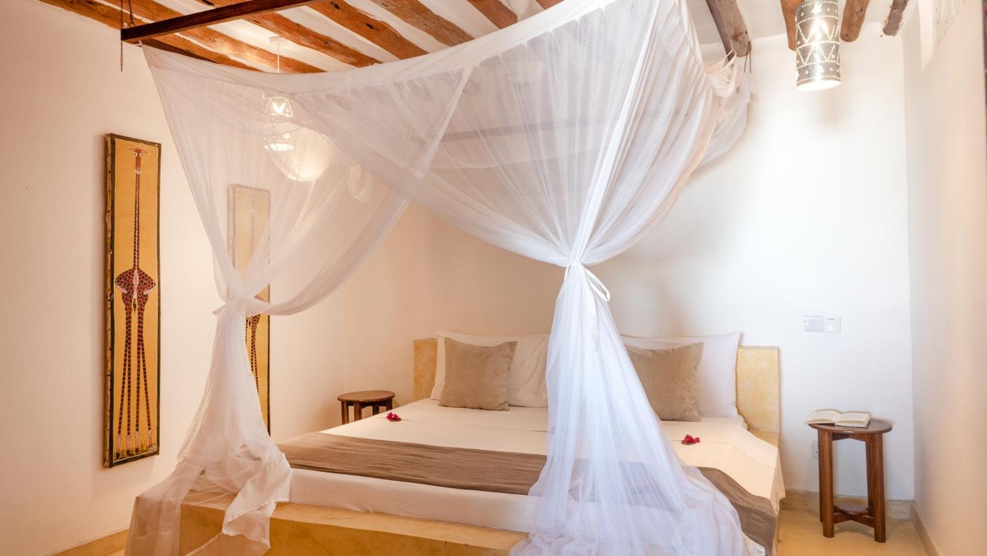 Raha Lodge Zanzibar Boutique Hotel Джамбиани Экстерьер фото