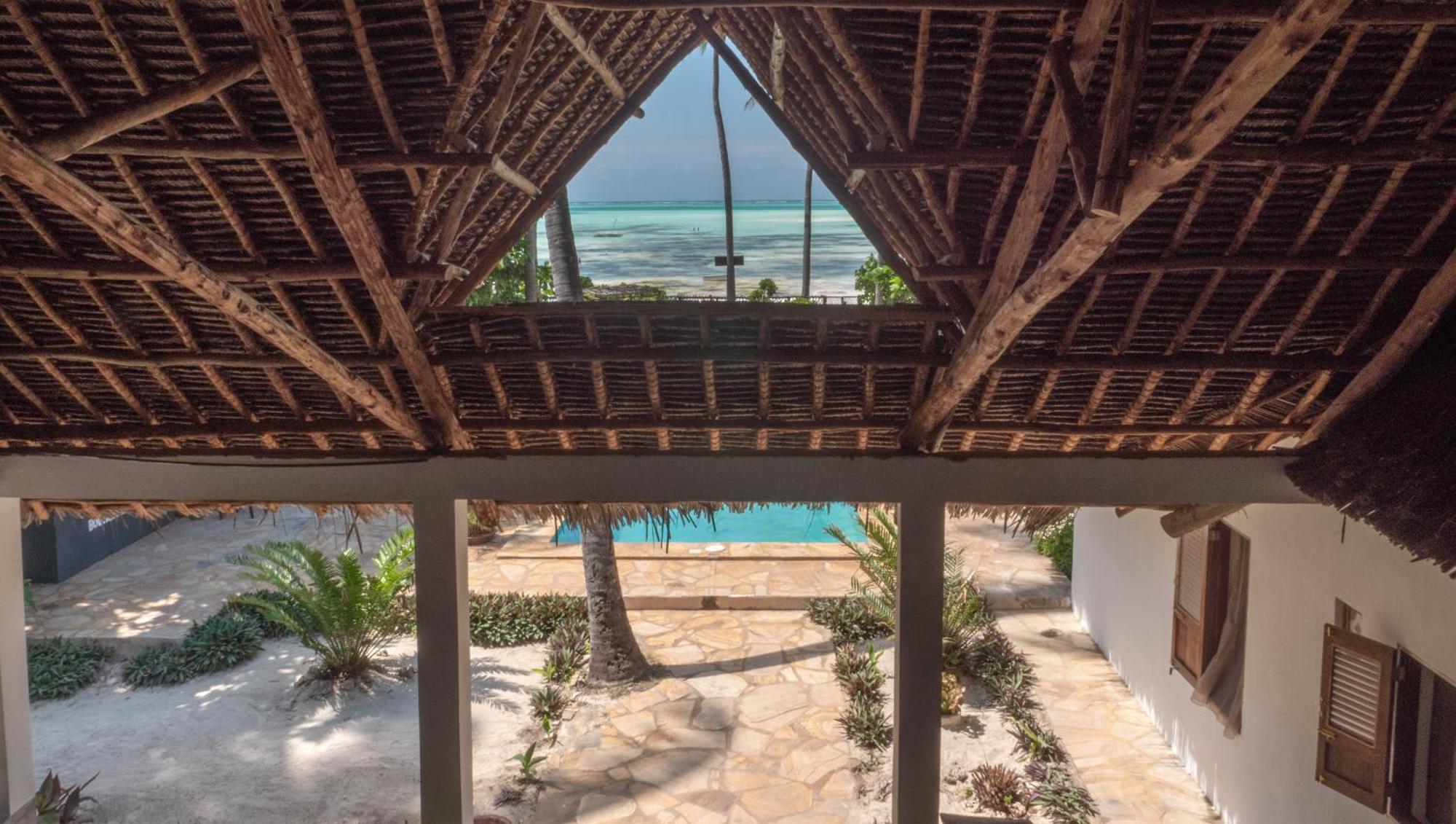 Raha Lodge Zanzibar Boutique Hotel Джамбиани Экстерьер фото